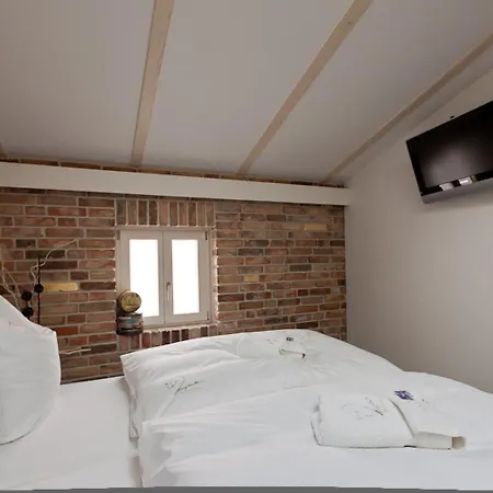 Ringelnatz Warnemuende Rostock