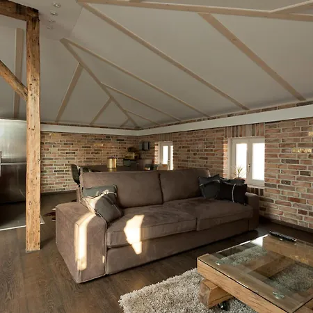 Ringelnatz Warnemuende 3* רוסטוק