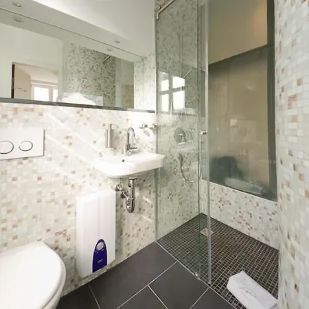 Ringelnatz Warnemuende 3*